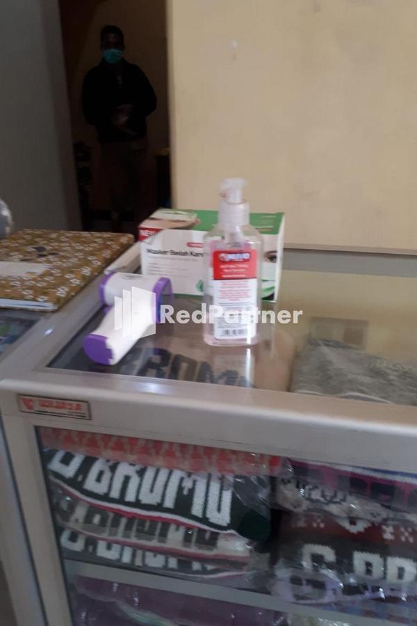 Bromo Indah Lestari Homestay Mitra Reddoorz パスルアン エクステリア 写真
